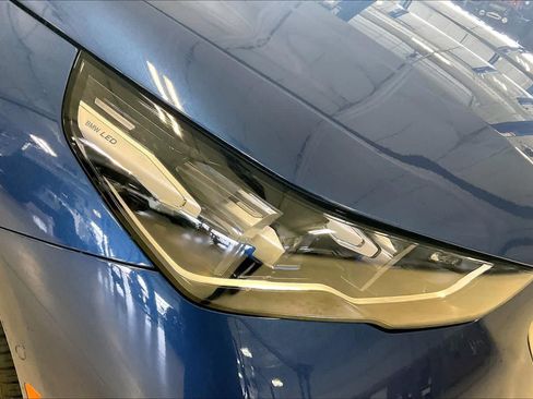 Used 2026 BMW 530i w/ Premium Package RWD image 13