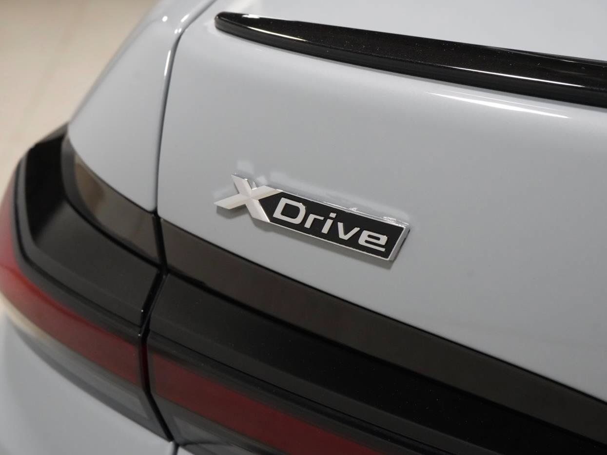 Used 2024 BMW 760i xDrive w/ Executive Package AWD/4WD image 27