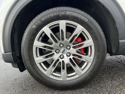 Used 2023 Ford Explorer ST w/ Equipment Group 401A image 12