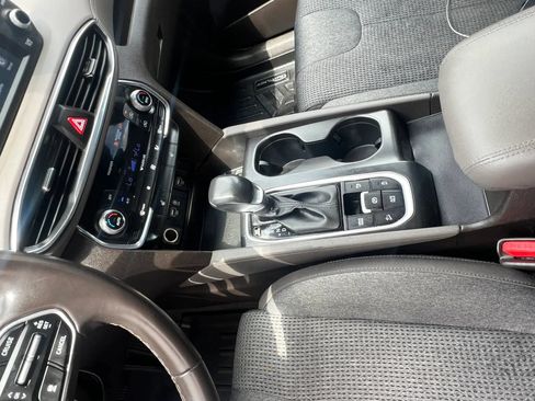 Used 2019 Hyundai Santa Fe SEL w/ Cargo Package AWD/4WD image 16