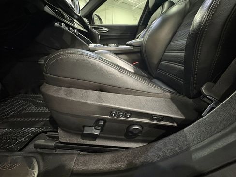 Used 2021 Alfa Romeo Giulia Ti Sport image 11