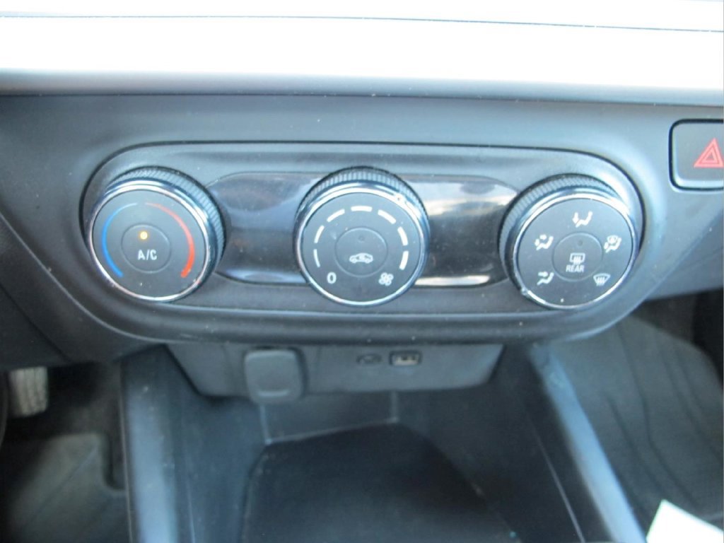 Used 2024 Chevrolet Trax LS w/ Driver Confidence Package FWD image 15