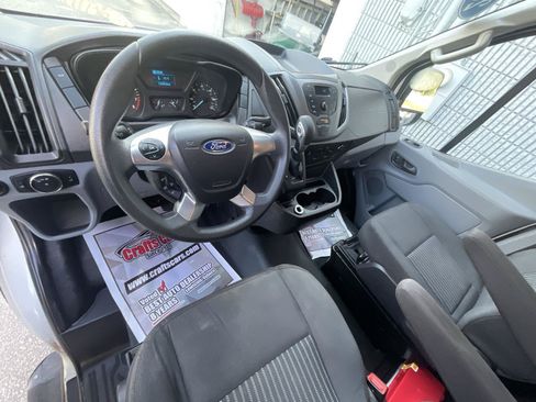 Used 2019 Ford Transit 250 130 Low Roof w/ Exterior Upgrade Package RWD image 10