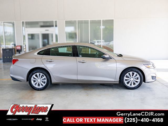 Used 2024 Chevrolet Malibu LT FWD image 4