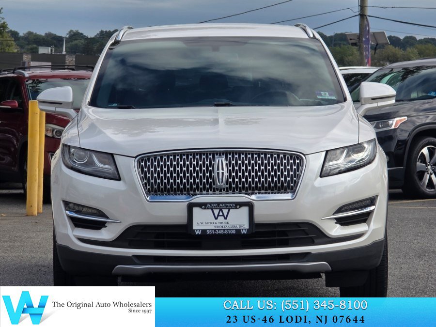 Used 2019 Lincoln MKC Select w/ Select Plus Package AWD/4WD image 2