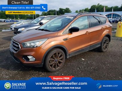 Used 2017 Ford Escape SE w/ Equipment Group 201A