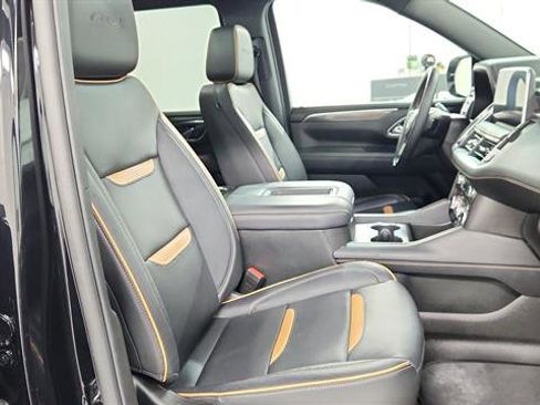 Used 2024 GMC Yukon AT4 w/ Technology Package image 26