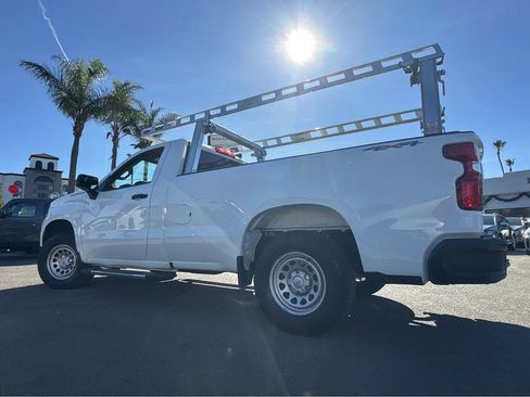 Used 2022 Chevrolet Silverado 1500 W/T w/ WT Value Package image 3