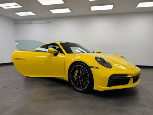 Used 2022 Porsche 911 Turbo S AWD/4WD image 32