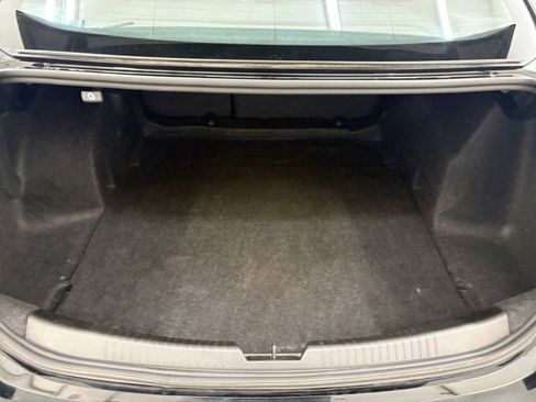 Used 2025 Chevrolet Malibu LT FWD image 7