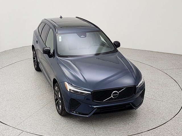 New 2026 Volvo XC60 B5 Plus w/ Climate Package AWD/4WD image 14