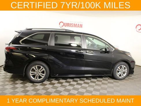 Used 2023 Toyota Sienna XSE w/ XSE Plus Package AWD/4WD image 10