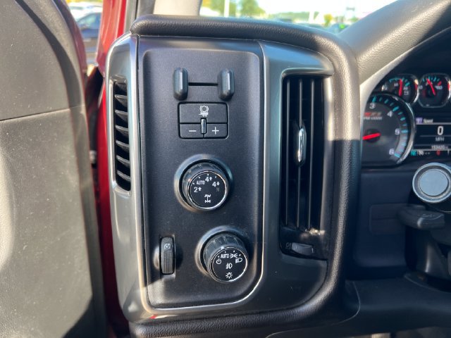 Used 2016 Chevrolet Silverado 1500 LT w/ All Star Edition AWD/4WD image 29