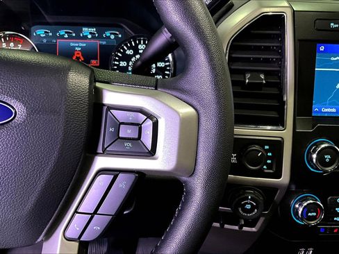 Used 2020 Ford F150 Lariat w/ Equipment Group 501A Mid AWD/4WD image 13