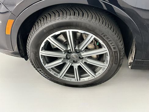 Used 2017 Audi Q7 3.0T Premium Plus AWD/4WD image 11
