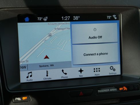 Certified 2017 Ford Explorer XLT w/ Equipment Group 202A image 10