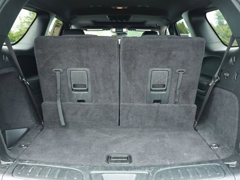 Used 2024 Dodge Durango GT RWD image 10