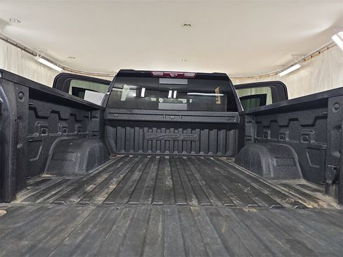 Certified 2023 Chevrolet Silverado 1500 ZR2 w/ Technology Package image 19