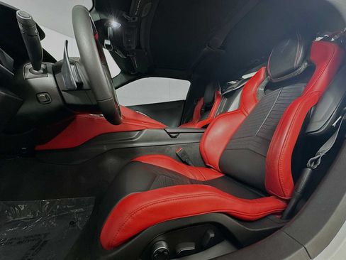 Used 2023 Chevrolet Corvette Stingray Preferred Cpe w/ Z51 Performance Package RWD image 5