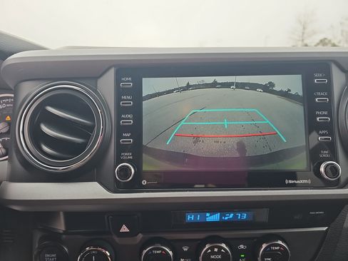 Used 2023 Toyota Tacoma TRD Off-Road w/ Technology Package image 21