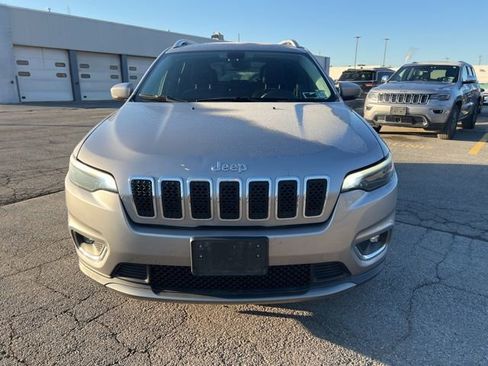 Used 2019 Jeep Cherokee Limited image 6