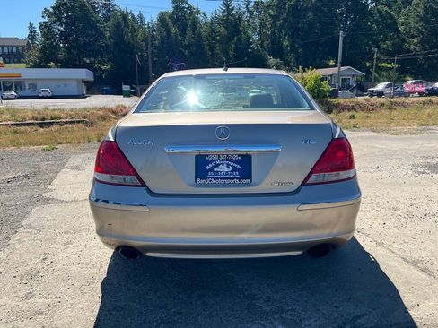 Used 2005 Acura RL AWD/4WD image 9