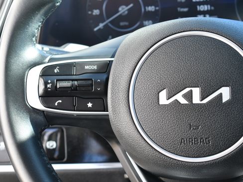 Used 2024 Kia Sportage SX image 23