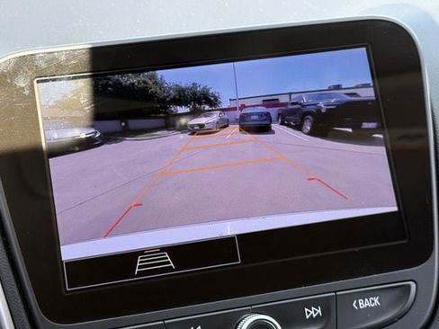 Used 2024 Chevrolet Malibu LT FWD image 18