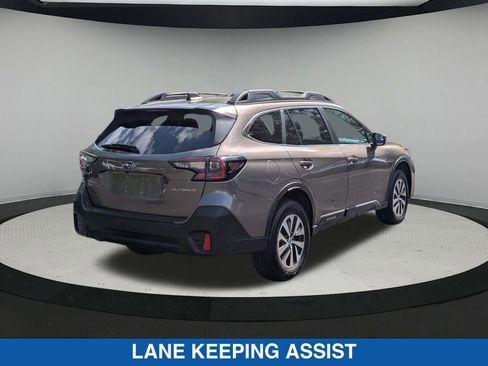 Certified 2025 Subaru Forester Premium AWD/4WD image 4