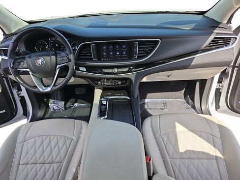 Used 2023 Buick Enclave Avenir AWD/4WD image 9