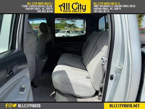 Used 2005 Toyota Tacoma PreRunner RWD image 15