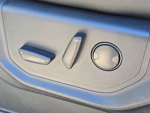 Used 2022 Ford F450 Lariat w/ Lariat Ultimate Package image 13