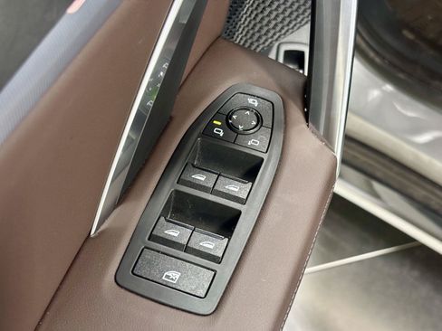 Used 2025 BMW X1 xDrive28i w/ Premium Package AWD/4WD image 13