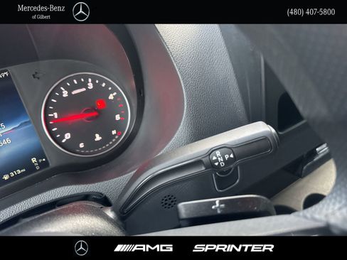 Used 2025 Mercedes-Benz Sprinter 2500 image 31