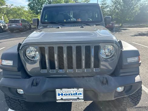 Used 2023 Jeep Wrangler Sport AWD/4WD image 2