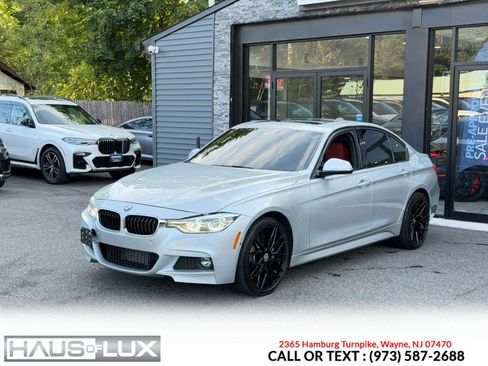 Used 2017 BMW 340i xDrive Sedan w/ Premium Package Enhanced AWD/4WD image 5
