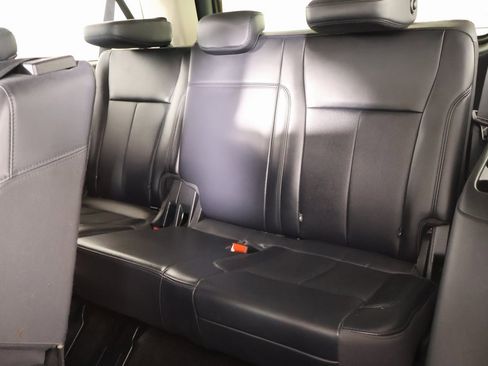 Used 2023 Ford Expedition Max XLT image 14
