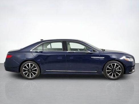 Used 2020 Lincoln Continental Reserve AWD/4WD image 2