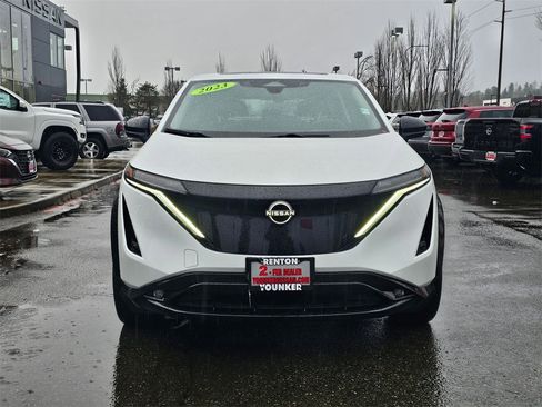 Used 2023 Nissan Ariya AWD image 2