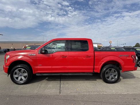 Used 2017 Ford F150 XLT w/ Equipment Group 302A Luxury image 3