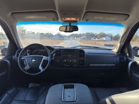 Used 2014 Chevrolet Silverado 2500 LT w/ Suspension Package, Off-Road image 24