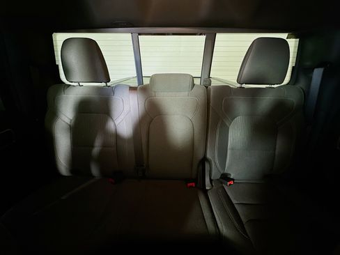Used 2022 RAM 1500 Big Horn RWD image 30