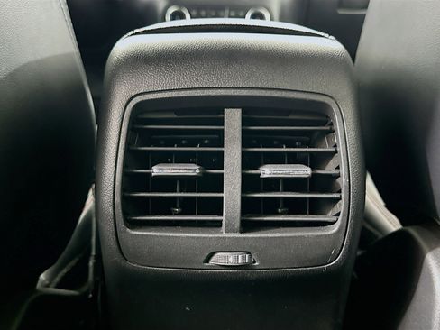 Used 2024 Ford Escape ST-Line image 26