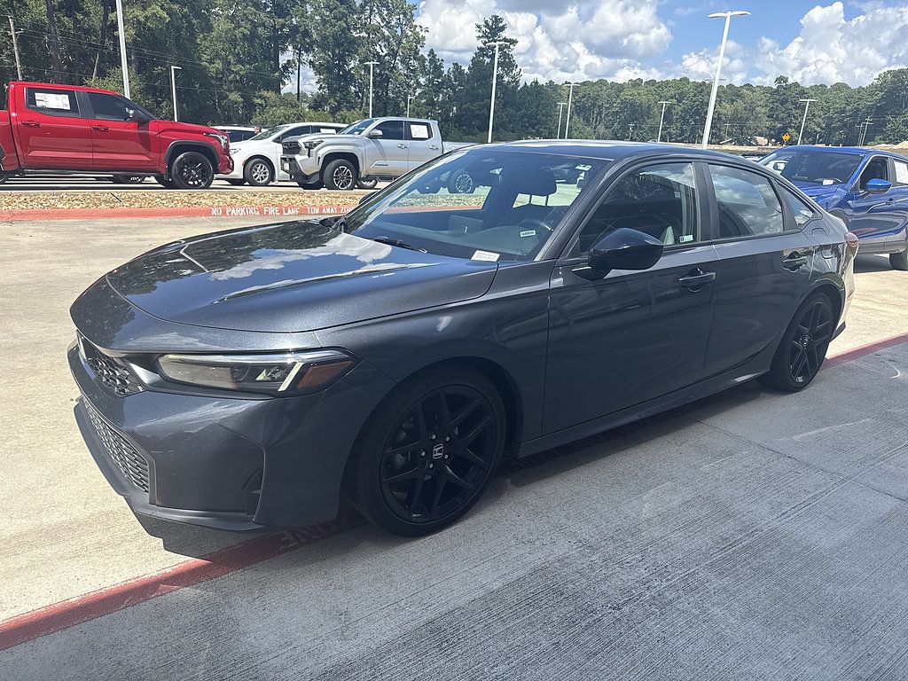 Used 2025 Honda Civic Sport image 4