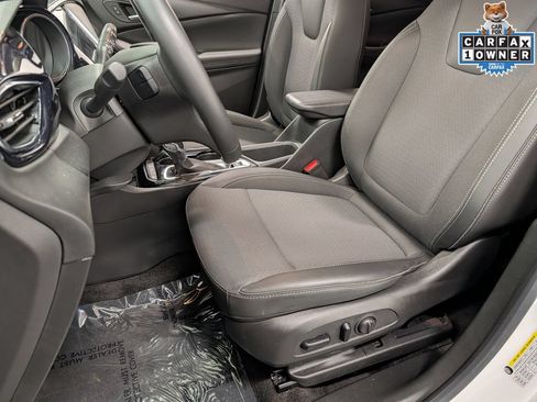 Used 2023 Buick Encore GX Preferred w/ Cold Weather Comfort Package FWD image 12