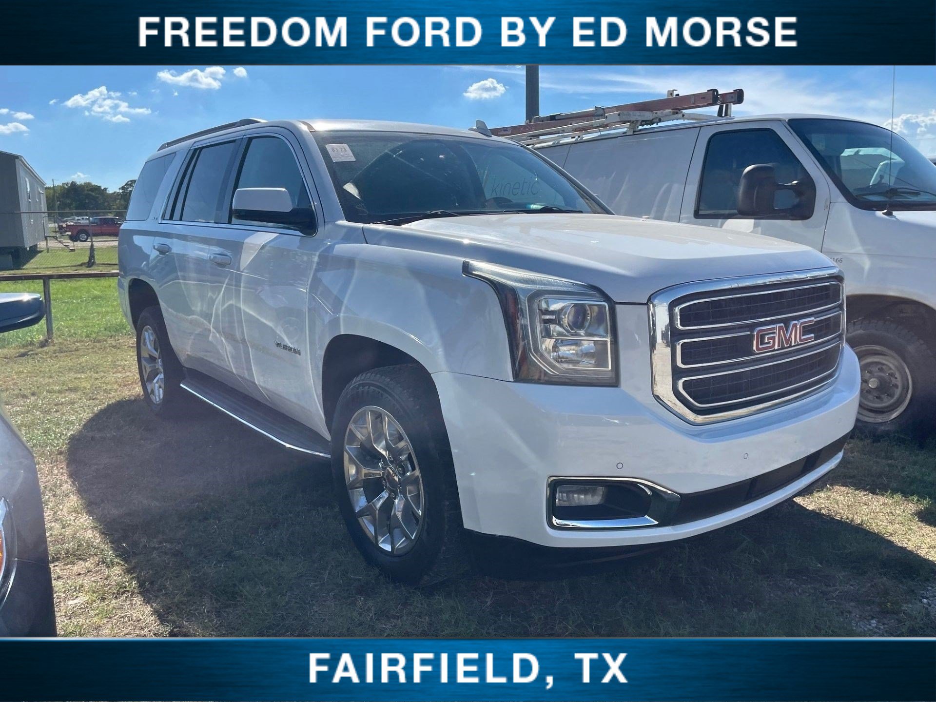 Used 2017 GMC Yukon SLE w/ SLE Value Package RWD image 1