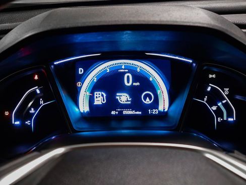 Used 2016 Honda Civic Touring image 25