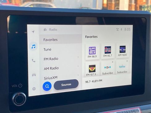 Certified 2024 Toyota Tacoma SR5 image 19