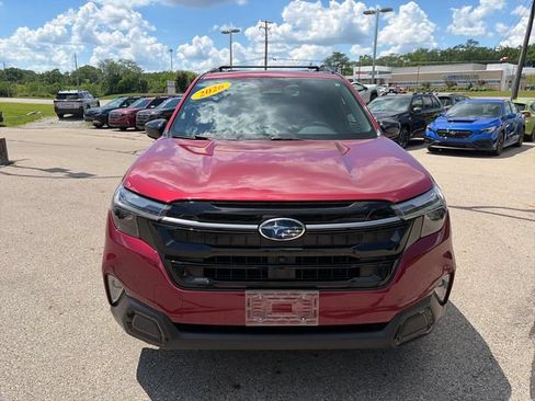 Used 2026 Subaru Forester Touring w/ Touring Package AWD/4WD image 2