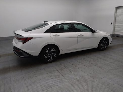 Used 2025 Hyundai Elantra Sport FWD image 10